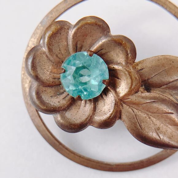 VTG Gold Tone Floral Brooch with Blue Rhinestone Mid Century 1930s 40s Jewelry - Picture 3 of 8